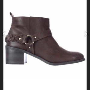 Carlos brown booties size 8.5